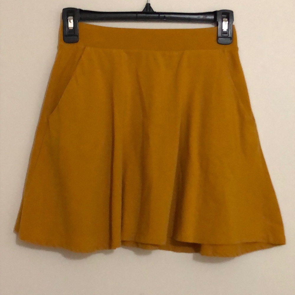 Mustard yellow skirt